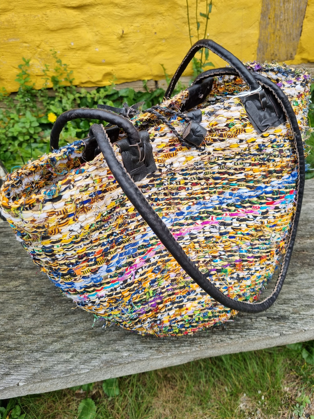 Taske i flere farver