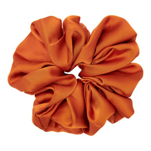 Indlæs billede til gallerivisning Pico Cali scrunchie i fed satin
